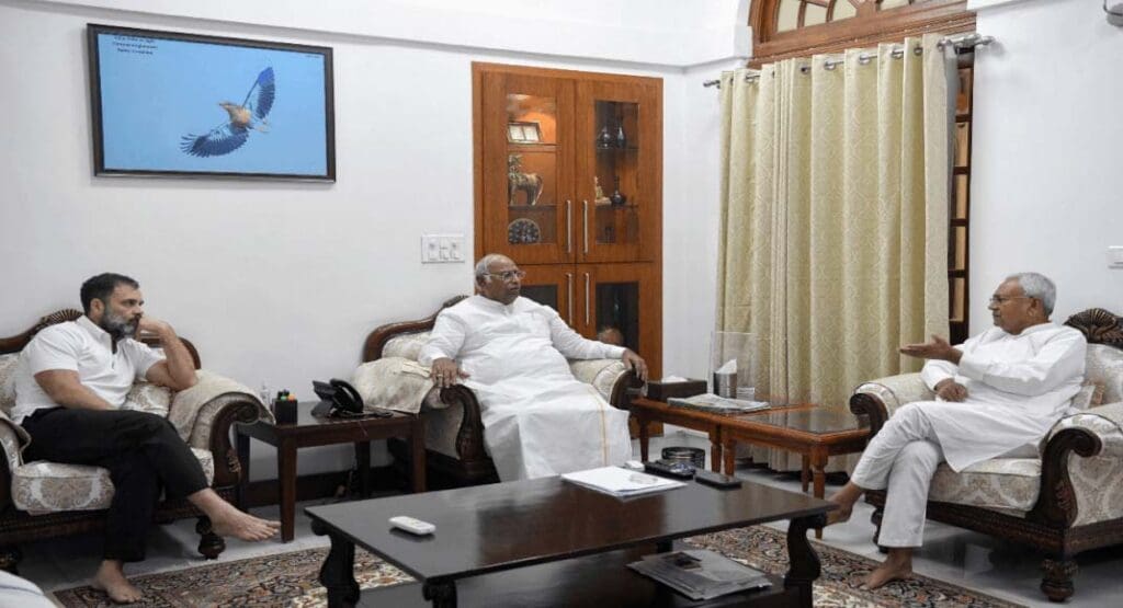 Delhi govt vs Centre: Congress to take call on backing AAP after talking to allies, state units Delhi govt vs Centre: Congress to take call on backing AAP after talking to allies, state units