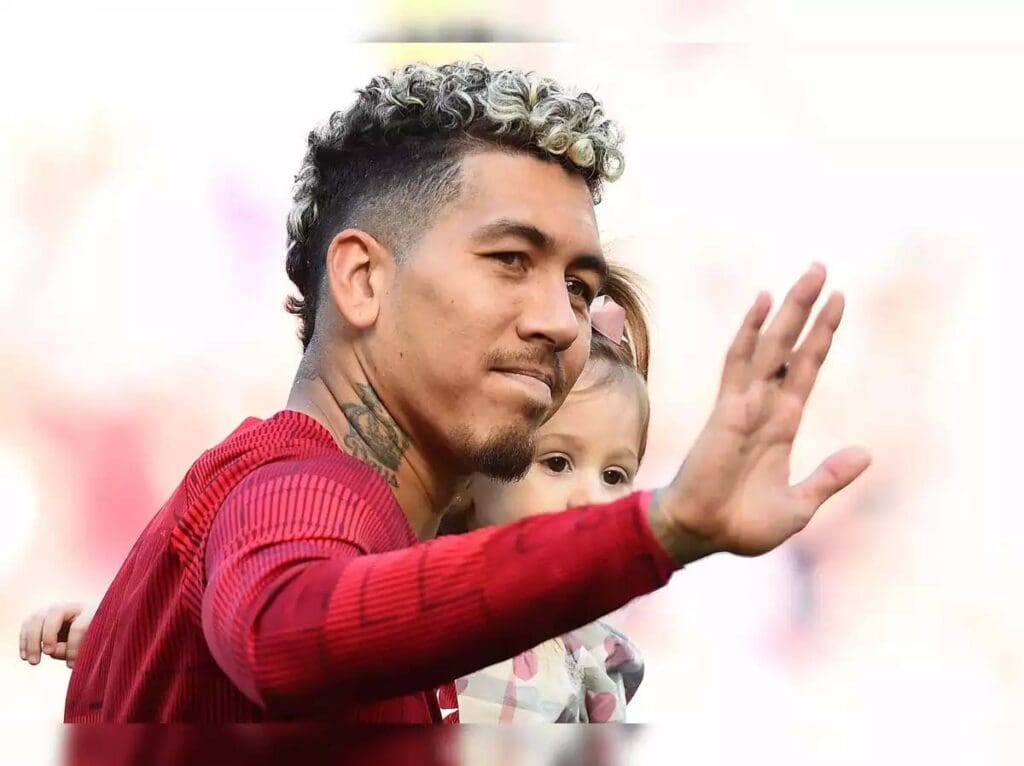 Roberto Firmino’s emotional farewell as Liverpool fans pay tribute to favourite striker; Watch Roberto Firmino's emotional farewell as Liverpool fans pay tribute to favourite striker; Watch