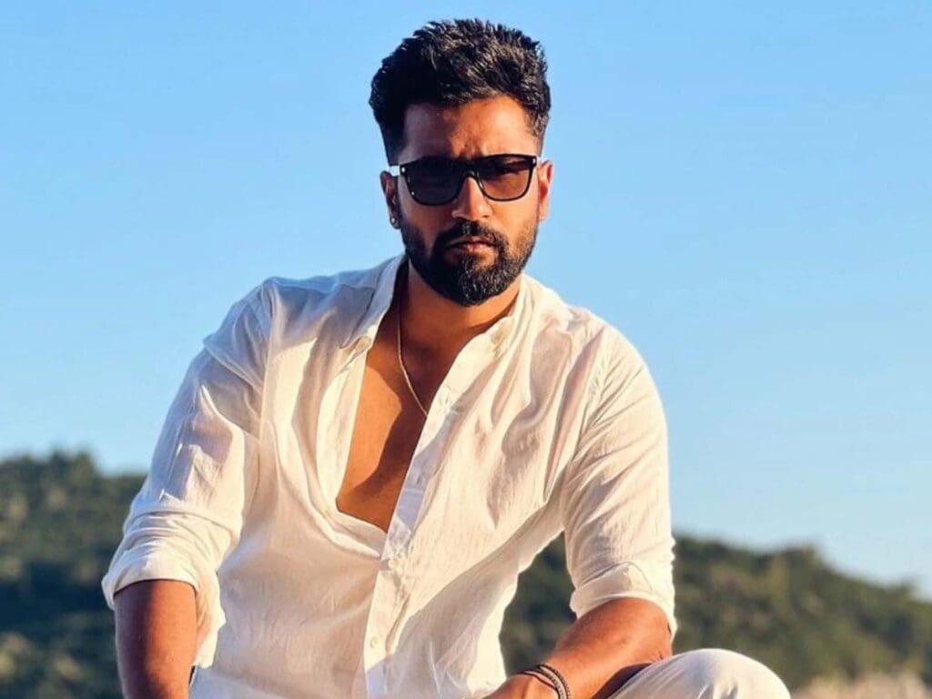 Vicky Kaushal: ‘We used to live in a small room of 10 by 10…’, Vicky Kaushal gets emotional remembering his old days Vicky Kaushal: 'We used to live in a small room of 10 by 10...', Vicky Kaushal gets emotional remembering his old days