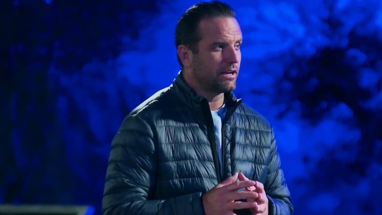 Tj Lavin Bio, Age, Height, Income, Net Worth