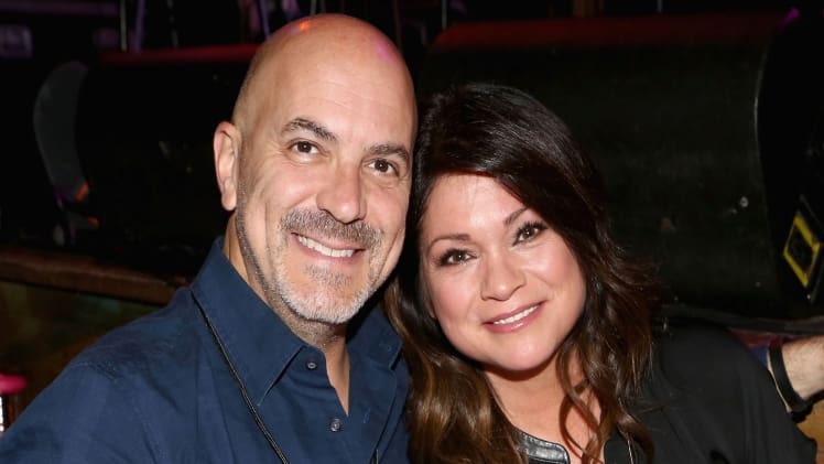 Tom Vitale Bio, Age, Height, Income, Net Worth