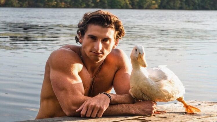 Tooturnttony Bio, Age, Height, Income, Net Worth