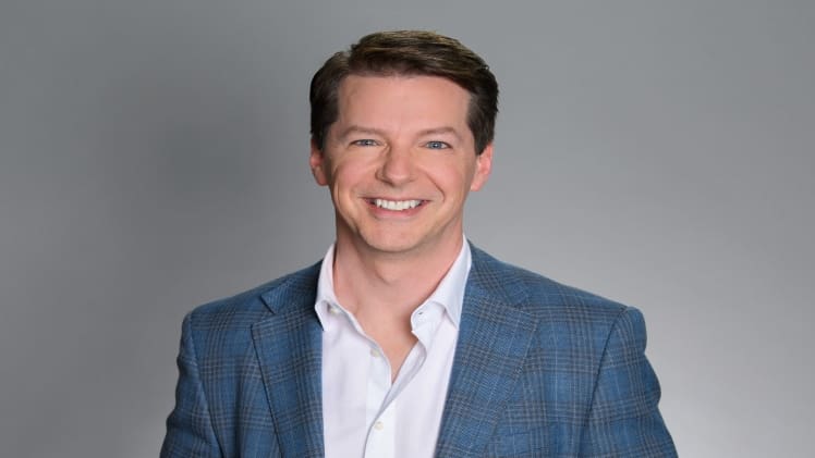 Sean Hayes Bio, Age, Height, Income, Net Worth