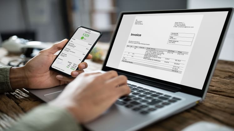 8 Best Factoring Companies Every Business