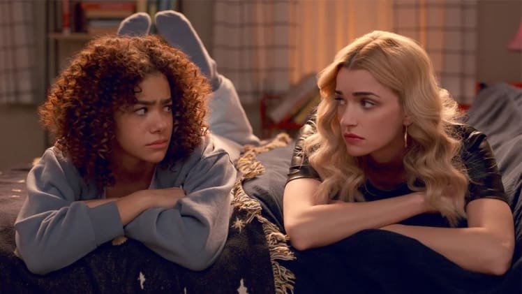 Does Tom Wake Up In Ginny And Georgia