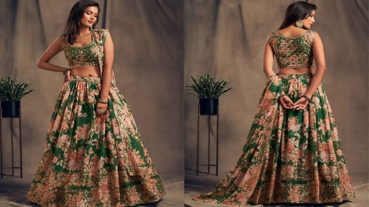 Quirky Every-Day Lehengas for Women for the Extended Family Weddings