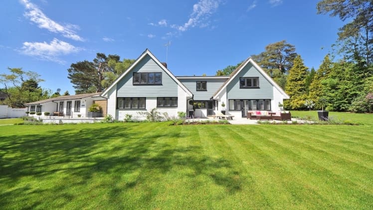 Maximizing Returns: How to Evaluate Real Estate Investments