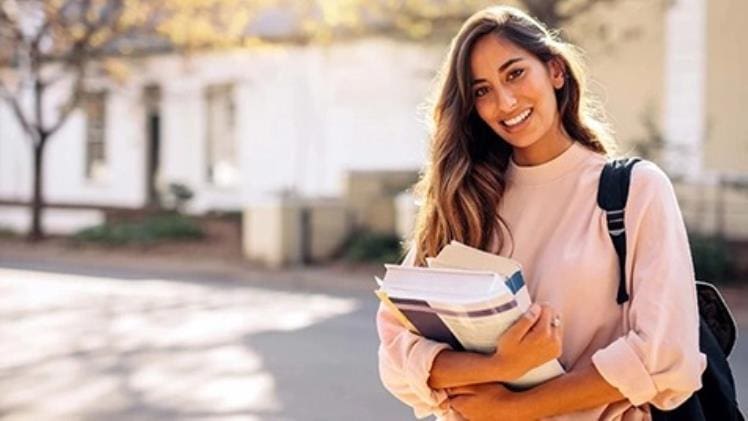 Unveiling The Art Of Writing College Essays About Celebrities