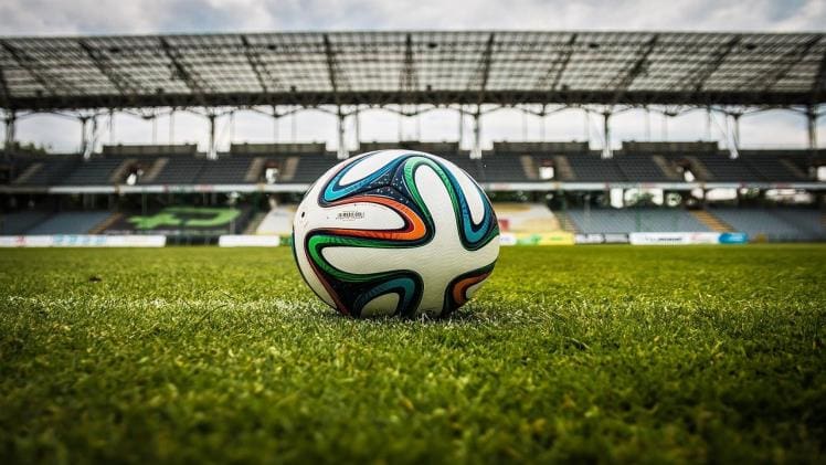 Live Sports: How Can You Make Your In-play Profitable While Sports On Your Favorite Sports