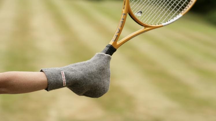 Tennis Gloves: A Crucial Accessory for Enhanced Performance and Comfort on the Court