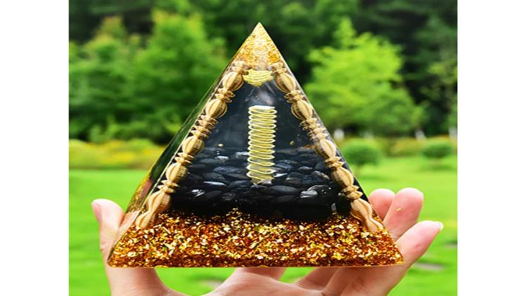 How To Harness The Energy Of October’s Birthstone-tourmaline?