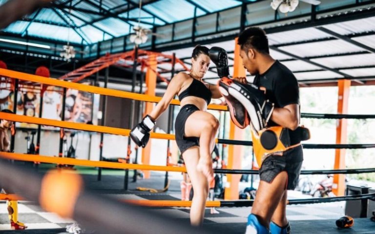 Guide from Muay Thai Gym with Fighter in Thailand