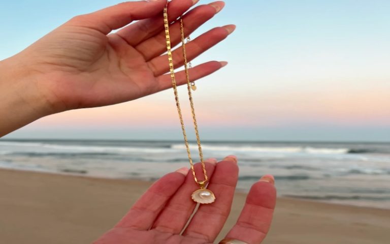 Jewelry Trends You Need to Know About This Year